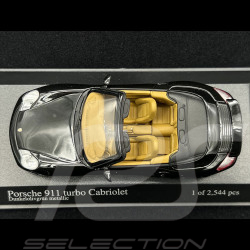 Porsche 911 Typ 996 Turbo S Cabriolet 2003 grün 1/43 Minichamps 400062732