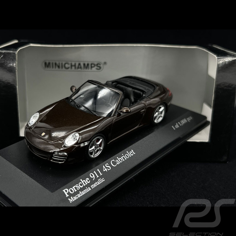 Porsche 911 Cabriolet Type 997 2009 Braun Macadamia Metallic 1/43 Minichamps 400066430