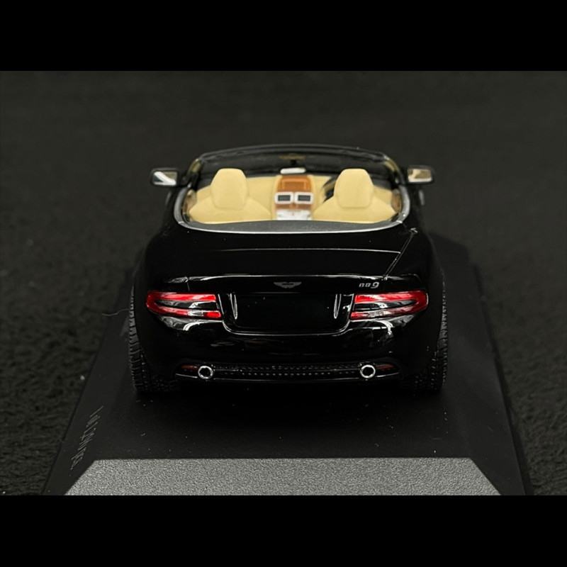 Modellino Aston Martin DB9 Coupé 1:43 – Oxford Diecast, Onice Nero, Nuovo In Custodia