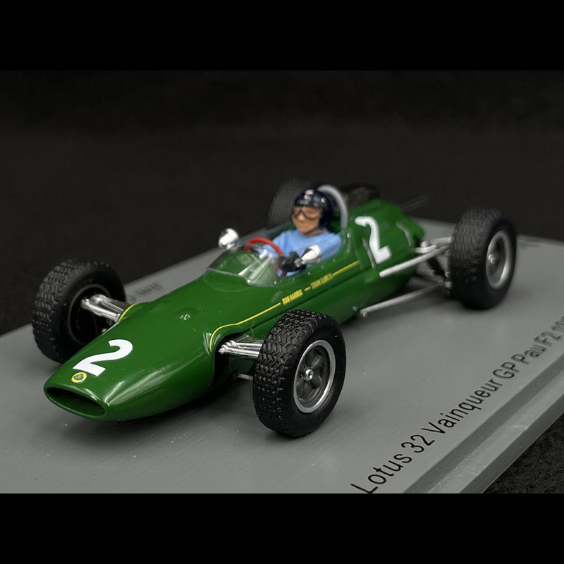 Spark Lotus 33 N° 1 Vainqueur GP Allemand 1965 Jim Clark 18S067 1/18
