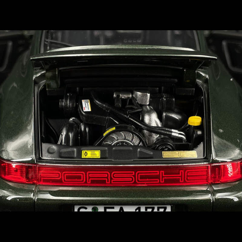 Carrera Universal 40421 – Porsche 911 Vert/bleu N°4 – 1/32 – éclairage – Sans Boîte