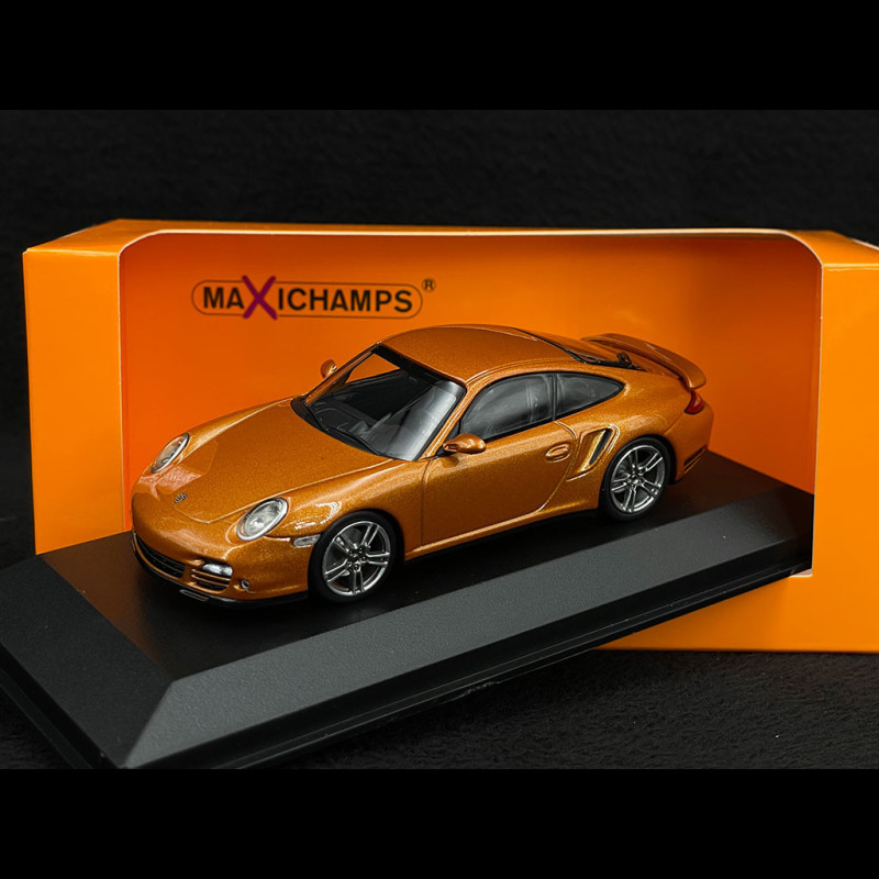 Porsche 911 Turbo Type 997 2009 Nordic Gold Metallic 1/43