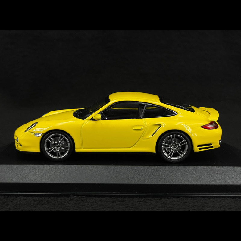 Porsche 911 Turbo Type 997 2009 Speed Yellow 1/43 Minichamps 