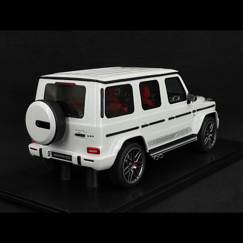 Mercedes-Benz G63 AMG Edition 55 2022 White / Black 1/18 GT Spirit GT890