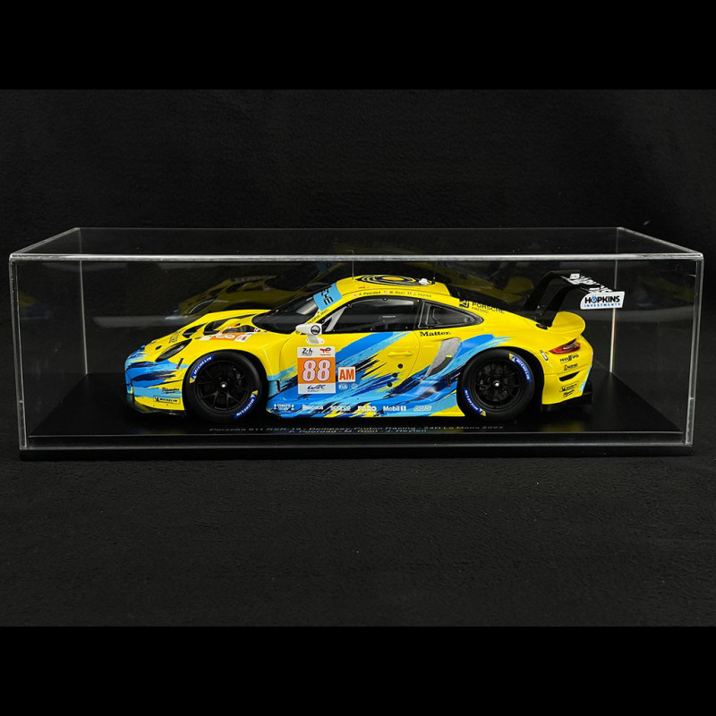 PORSCHE 911 RSR-19 #88 DEMPSEY-PROTON 24H LE MANS 2022 1/18 BY SPARK 18S822