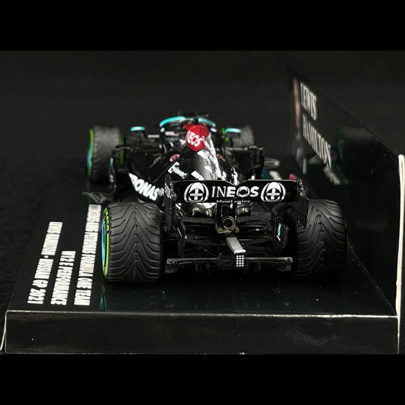 MERCEDES-AMG W12 Winner British GP 2021 Lewis Hamilton - Minichamps Scale  1:43 (410211144) - Racing Modelismo