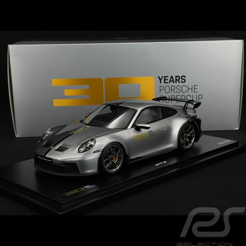 Porsche 911 GT3 Type 992 2022 30 ans Porsche Supercup 1993-2022 Argent / Noir 1/18 Spark WAP0212510P30Y