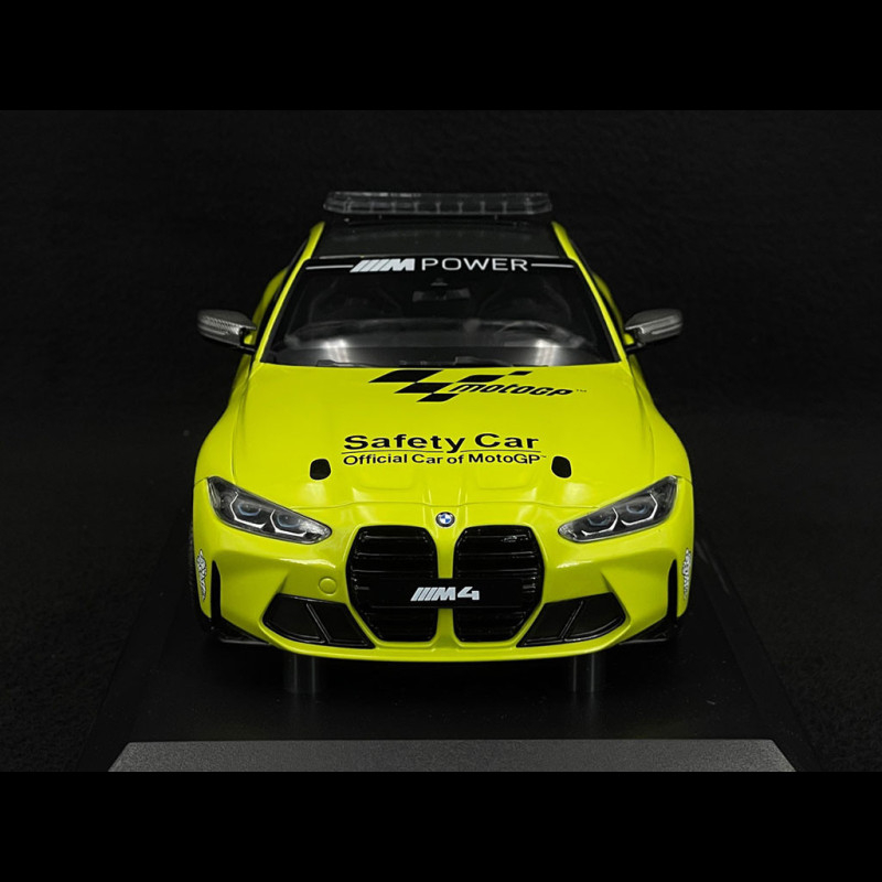 BMW M4 Competition Coupé (G82) MotoGP Safety Car 1:18 Modellauto von