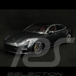 Porsche Panamera Turbo S 2020  Couleur Gris Carbone métallisé Échelle 1/18 Fabricant Minichamps ref 113061073