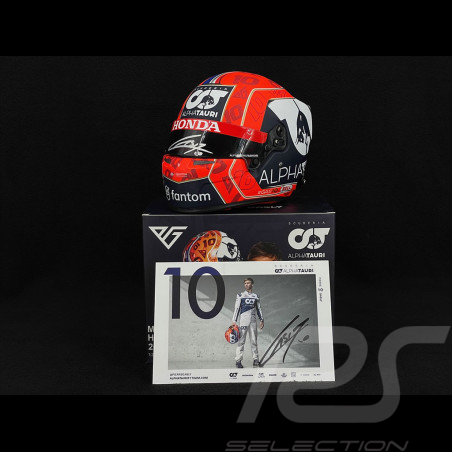 Casco firmado Pierre Gasly...