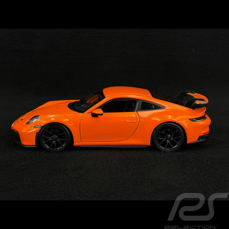 Porsche 911 GT3 Type 992 2021 Lavaorange 1/24 Bburago 21104O