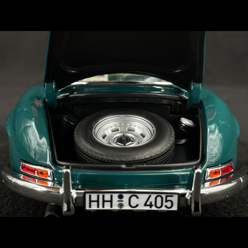 Mô hình xe Mercedes Benz 300SL 1954 Coupe 1:18 Norev Mô hình xe Mercedes Benz 300SL 1954 Coupe 1:18 Norev
