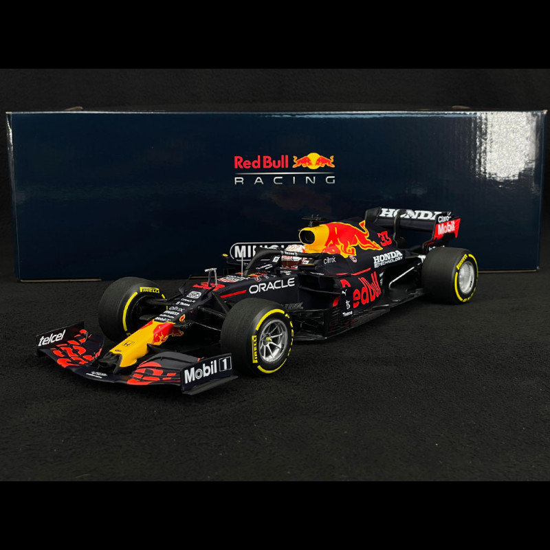 Max Verstappen Red Bull Racing RB16B n° 33 Winner GP Mexico 2021 