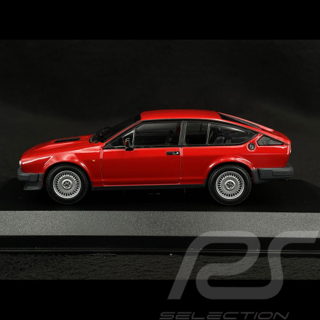 Alfa Romeo GTV 6 1983 Rouge 1/43 Minichamps 940120140
