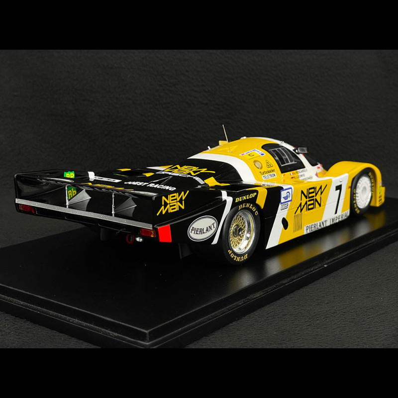 Porsche 956 Winner Le Mans 1984 n° 7 Newman 1/18 Spark 18LM84