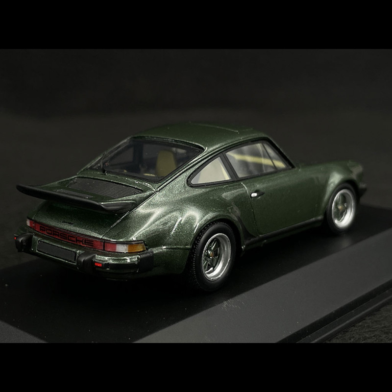 Porsche 911 Turbo 3.0 1975 Type 930 Oak green metallic 1/43 Spark