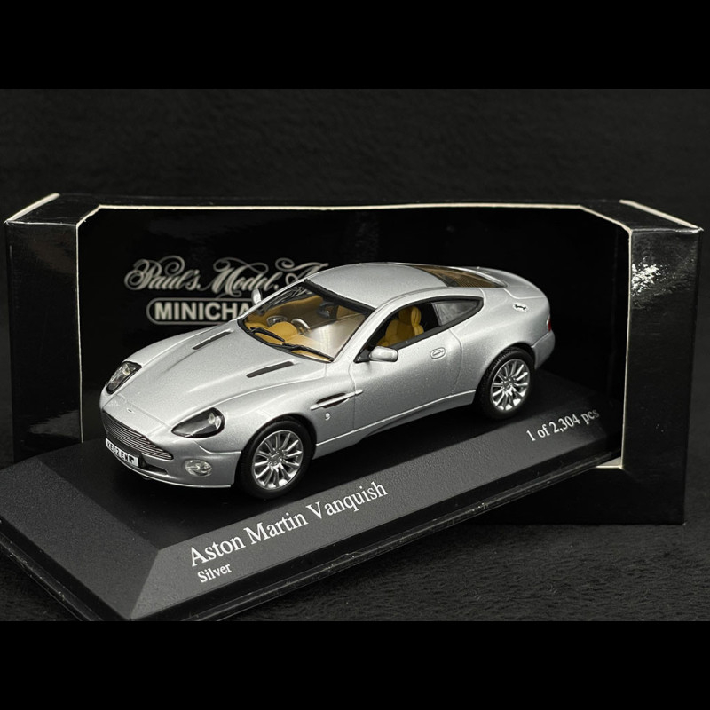 Voiture miniature Aston Martin V12 Vanquish - 1:43 - Die cast