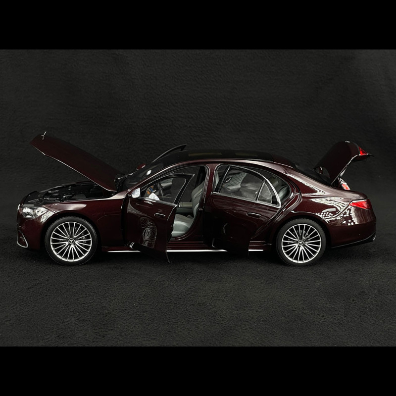 Mercedes-Benz S-Class AMG-Line 2021 Rubellite Red 1/18 Norev 183804