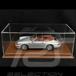 1/18 showcase for model Brown leatherette base premium quality