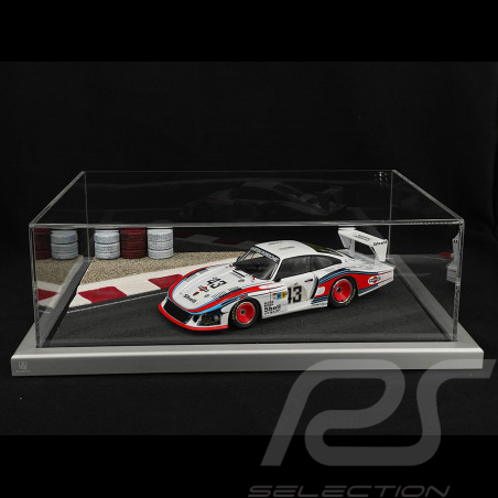 Diorama 1/18 showcase for model Race track with Vibrator and tires Premium quality