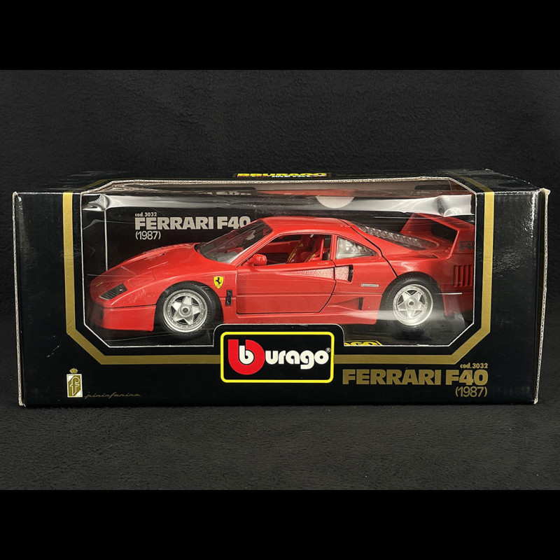 Ferrari F40 1987 Red Rosso Corsa 1/18 Bburago 3032