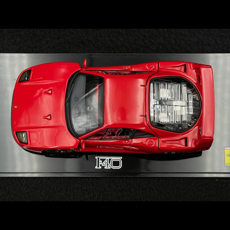 Kyosho Ferrari F40 1:43 スケール s-l400.jpg