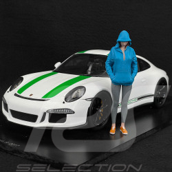 Figurine sporty girl in hoodie Diorama 1/18 Premium 18014