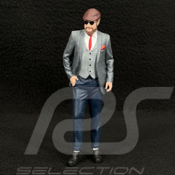 Figurine elegant man with leather cap Diorama 1/18 Premium 18020