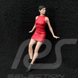 Figurine girl in short dress Diorama 1/18 Premium 18012