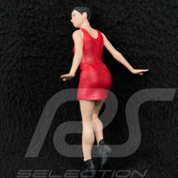 Figurine girl in short dress Diorama 1/18 Premium 18012