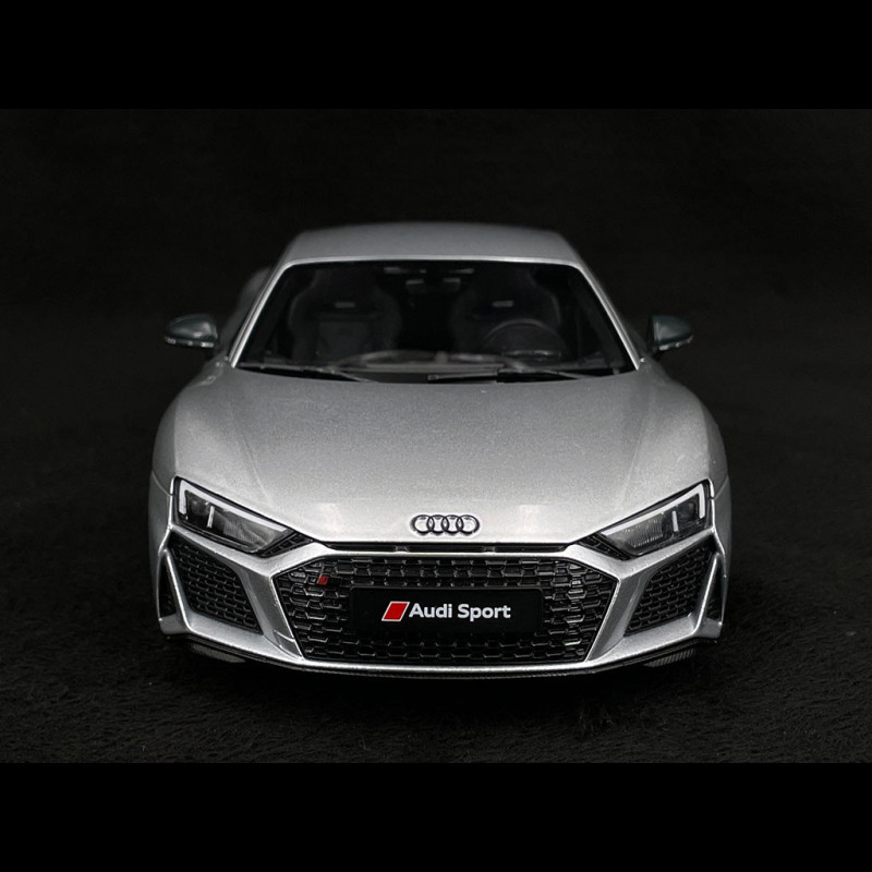 Audi R8 2021 Silver 1/18 Keng Fai VAKF-0354