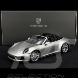 Porsche 911 Targa 4 GTS Type 992 2022 GT Silver Metallic 1/18 Minichamps WAP0211460RTRG