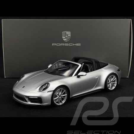 Porsche 911 Targa 4 GTS...