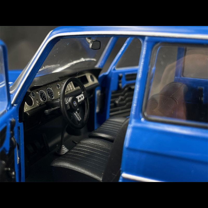 Renault 8 Gordini 1300 1967 Blue 1/18 Solido S1803604