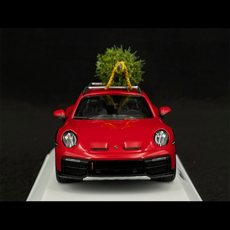 Porsche 911 Dakar (992) con abete – Christmas