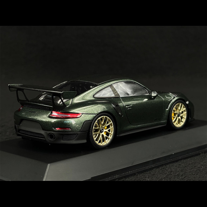 Porsche 911 GT2 RS Type 991 2018 Oak Green Metallic 1/43 Spark  WAP0202100RGT2