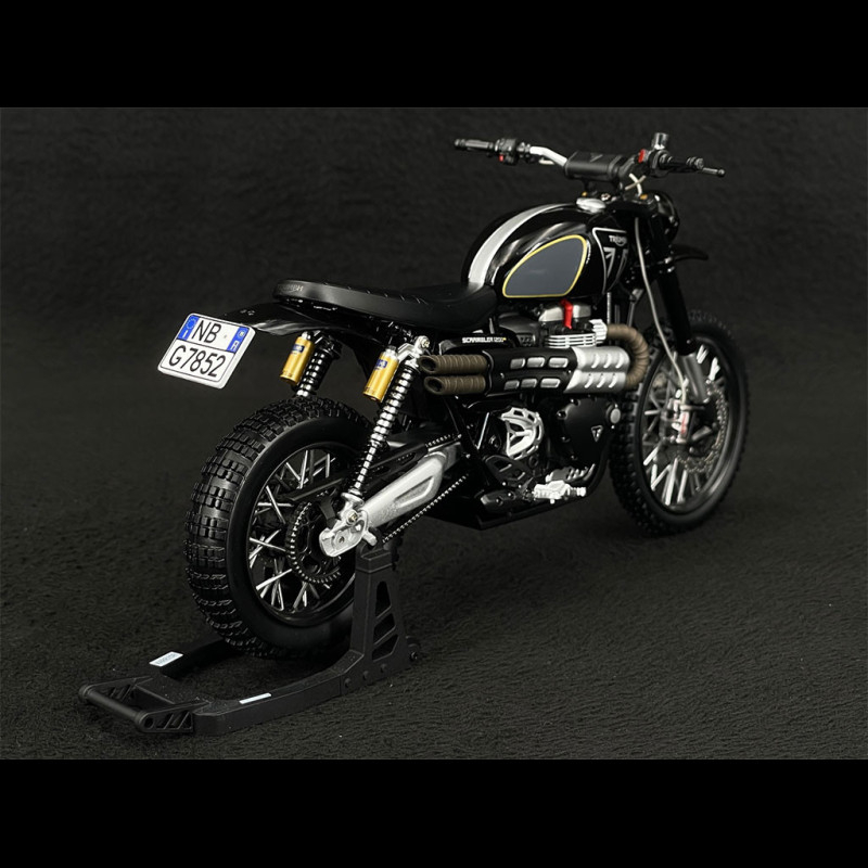 Maquette moto Triumph Scrambler 1200 de James Bond