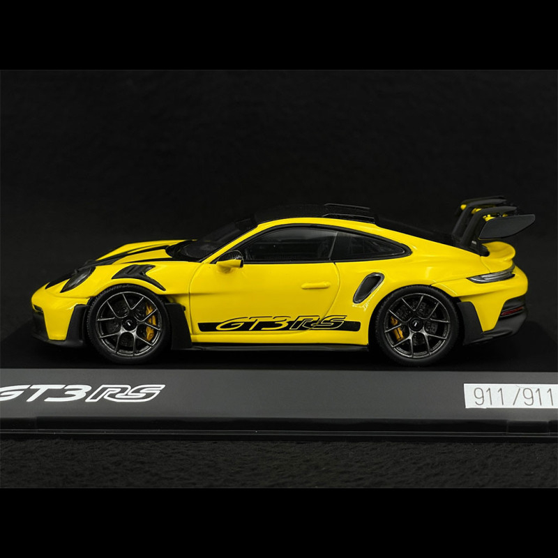 Porsche 911 GT3 Cup 30Y Supercup – Édition limitée | PORSCHE SHOP