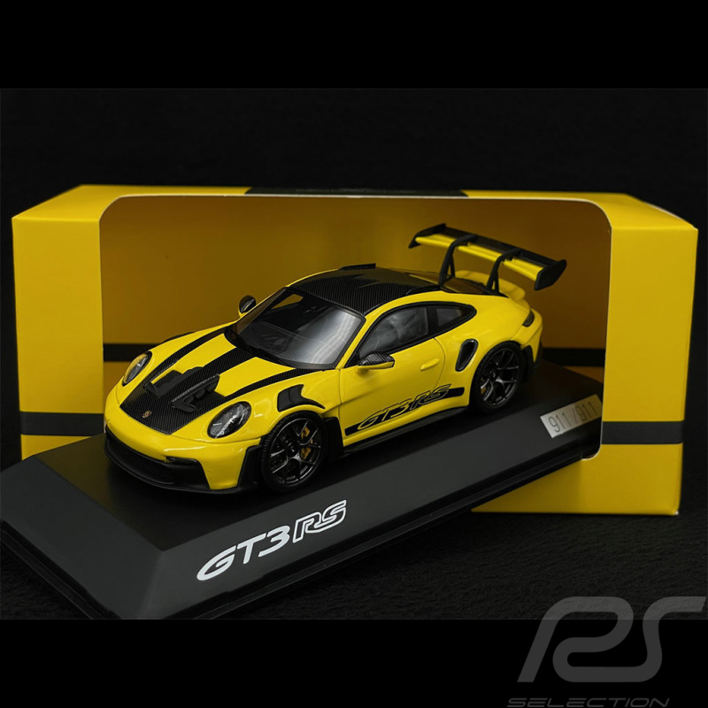 RARE Exemplär n° 911 / 911 Porsche 911 GT3 RS Type 992 Weissach Package 2023 Racinggelb 1/43 Spark WAP0201530P008