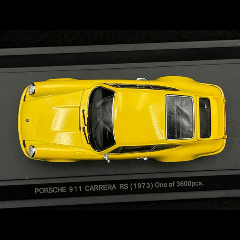 VOITURE MINIATURE AUDI RS e-tron GT 1/43 Burago neuve dans sa boite EUR