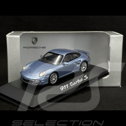 Porsche 911 Turbo S typ 997 Mk II 2011 Eisblau metallic 1/43 Minichamps WAP0200120A