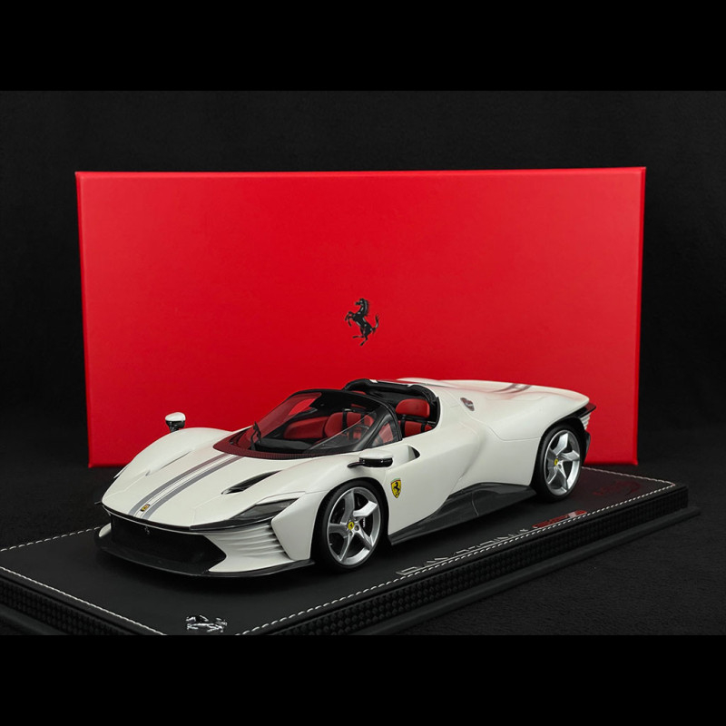 BBR 1:18 - Ferrari Daytona SP3 Icone Series 2022 - Blanc (Modèle Neuf)