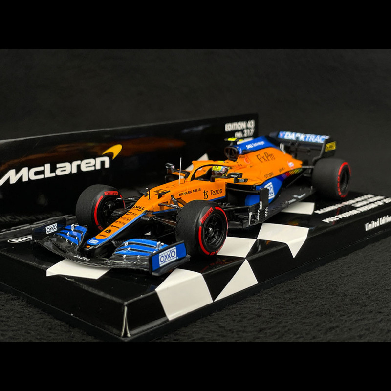 Voiture Miniature de Collection MINICHAMPS 1-18 - MCLAREN MCL35M - Pole