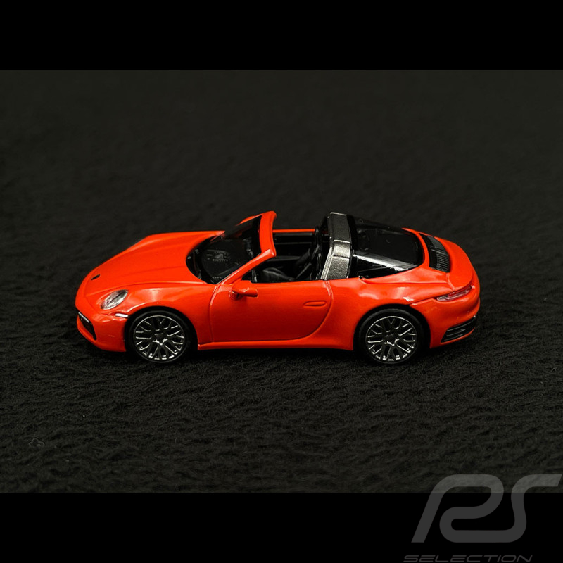 Porsche 911 Targa 4 Type 992 2020 Lavaorange 1/87 Minichamps 870069061