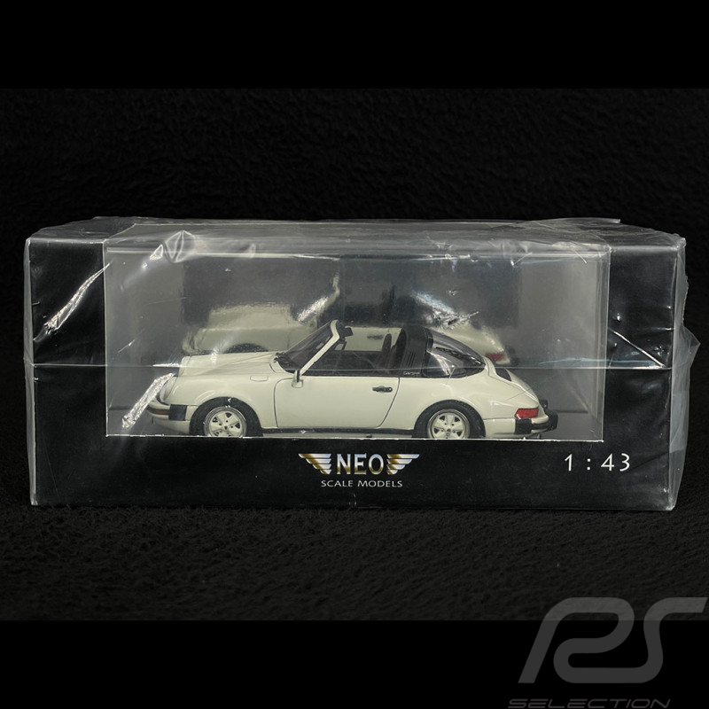 Porsche 911 Carrera Targa USA 1985 Blanc Grand-Prix 1/43 Neo 43246