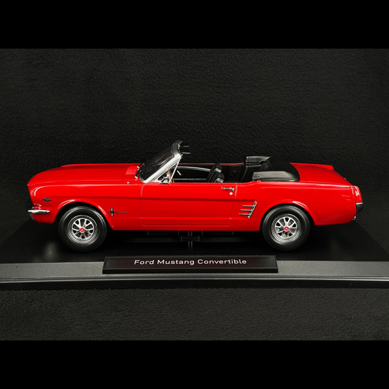 Pre-Order) 1:18 1966 Ford Mustang -- Signal Flare Red -- Classic Carl