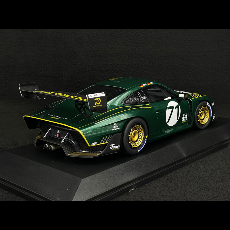 Porsche 935 / 19 Tenner Racing 2019 Dark Green 1/18 Minichamps