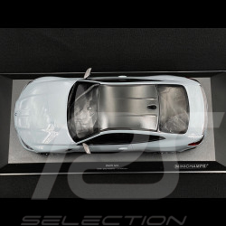 BMW M4 2020 Light Grey 1/18 Minichamps 155020124
