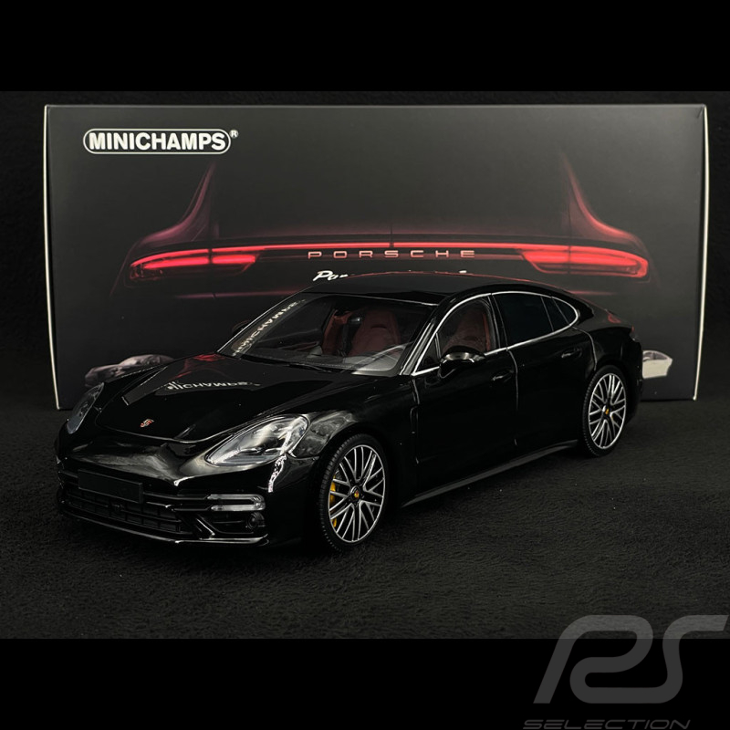 Porsche Panamera Turbo S 2020 Schwarz 1/18 Minichamps 113061076
