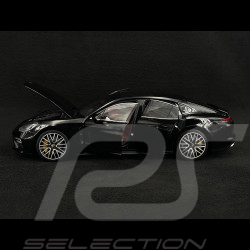 Porsche Panamera Turbo S 2020 Black 1/18 Minichamps 113061076